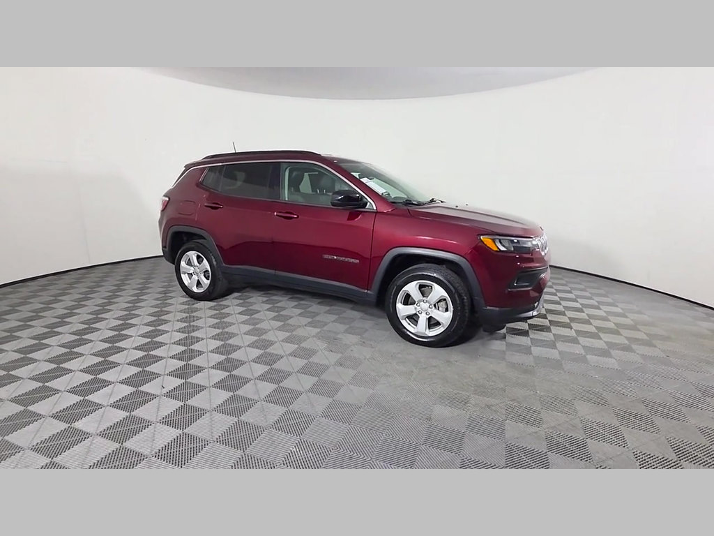 Used 2022 Jeep Compass Latitude AWD/4WD image 35