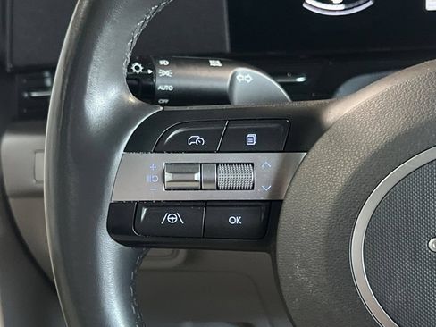 Used 2024 Hyundai Kona SEL FWD image 31