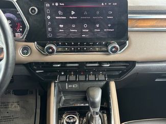 Used 2025 GMC Canyon Denali AWD/4WD video 3