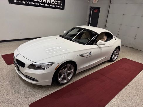 Used 2016 BMW Z4 sDrive28i RWD image 51
