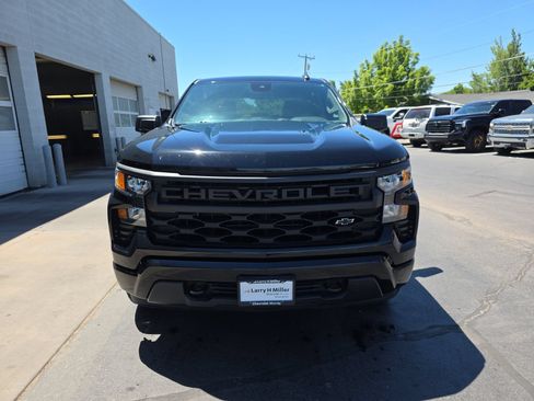 Used 2024 Chevrolet Silverado 1500 Custom AWD/4WD image 3