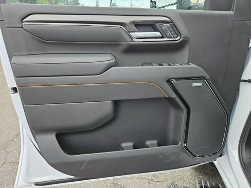New 2026 GMC Sierra 2500 AT4 w/ AT4 Premium Plus Package AWD/4WD image 18