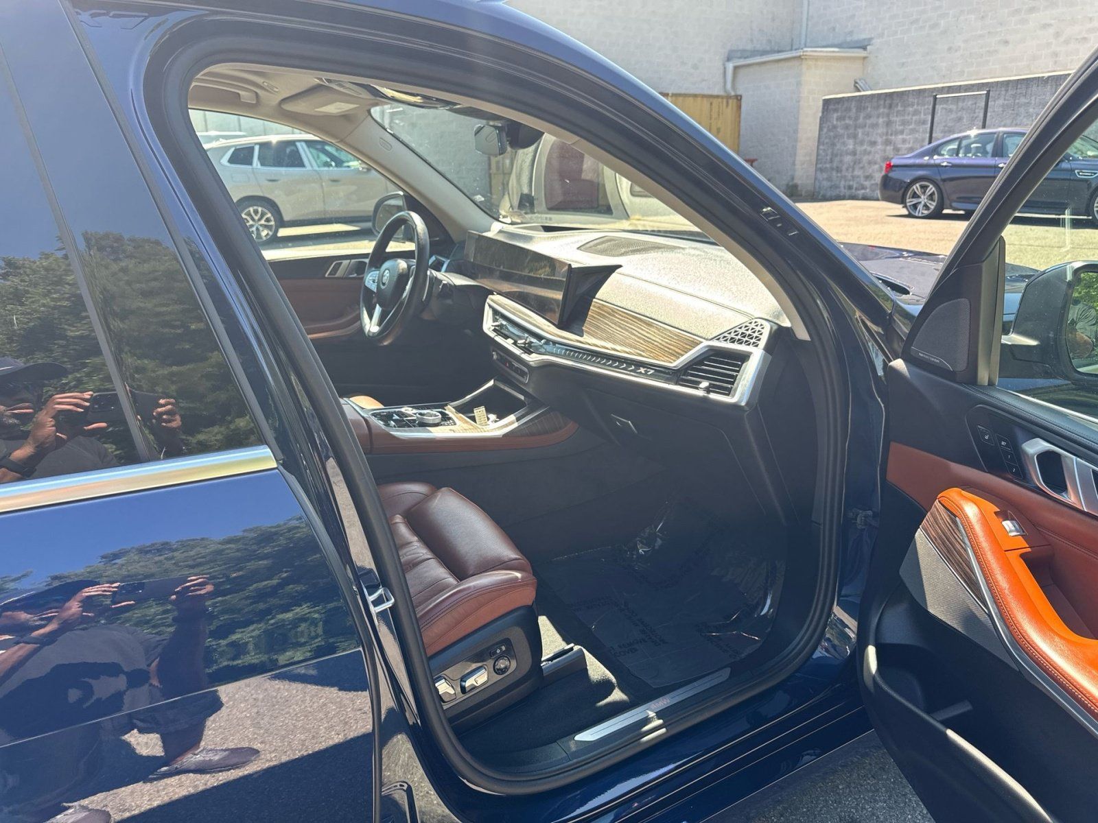 Used 2025 BMW X7 xDrive40i w/ Executive Package AWD/4WD image 33