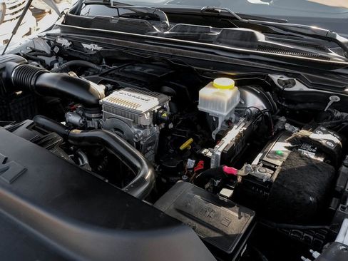 Used 2022 RAM 1500 Laramie image 45