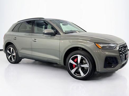 Used 2024 Audi Q5 2.0T Premium Plus image 3