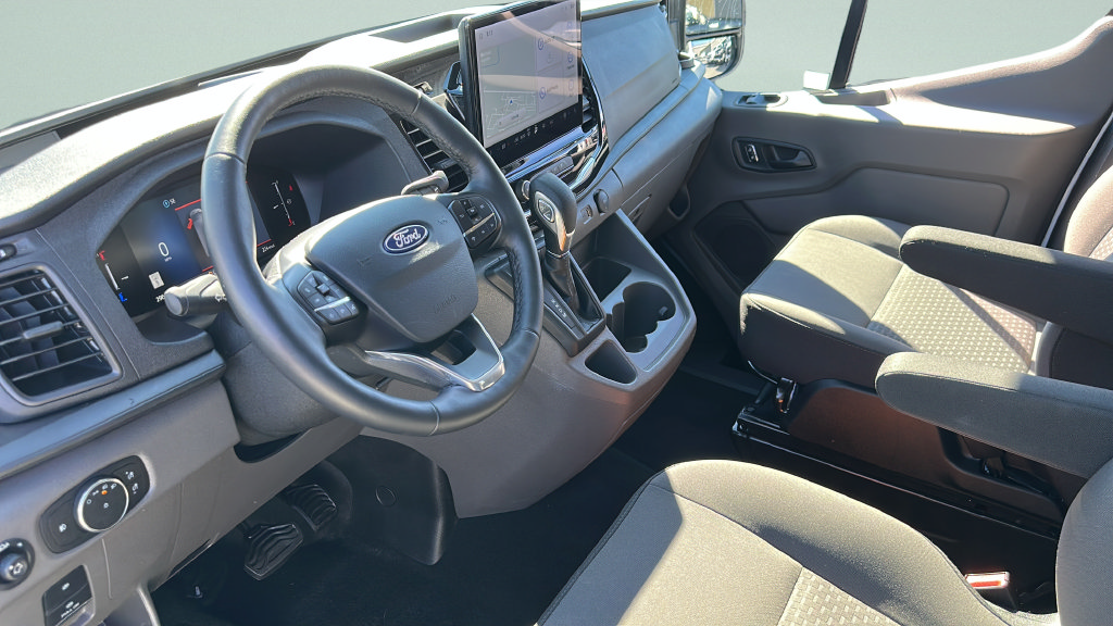 Used 2026 Ford Transit 350 XLT RWD image 10