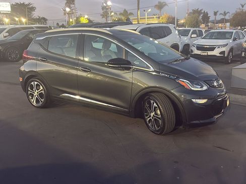 Used 2020 Chevrolet Bolt Premier w/ Infotainment Package image 16