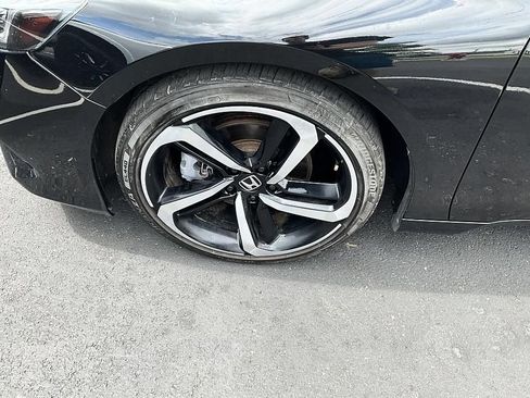 Used 2021 Honda Accord Sport image 10