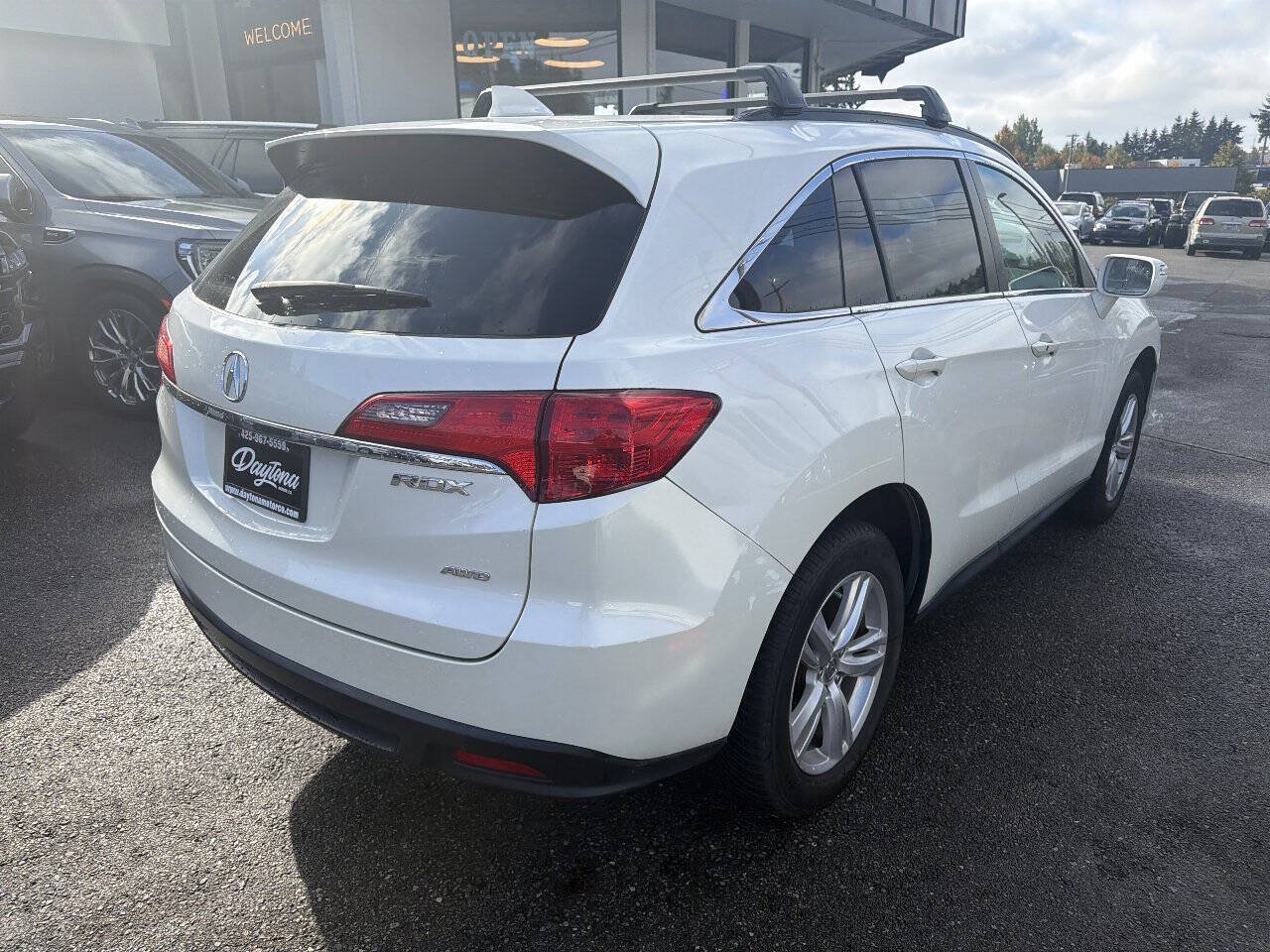 Used 2014 Acura RDX w/ Technology Package AWD/4WD image 3