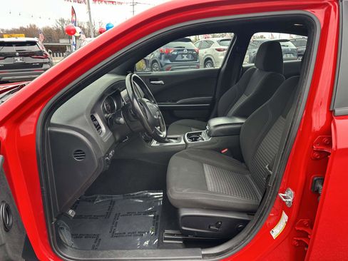 Used 2023 Dodge Charger SXT image 15