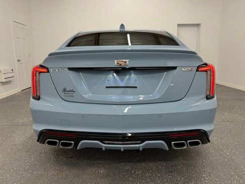 Used 2025 Cadillac CT5 V w/ Technology Package image 15