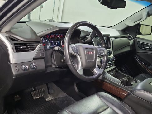 Used 2019 GMC Yukon SLT AWD/4WD image 10