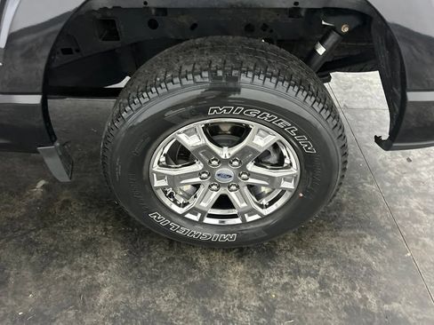Used 2021 Ford F150 XLT w/ Equipment Group 302A High AWD/4WD image 8