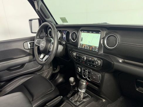 Used 2023 Jeep Wrangler Unlimited Sahara w/ Safety Group AWD/4WD image 38
