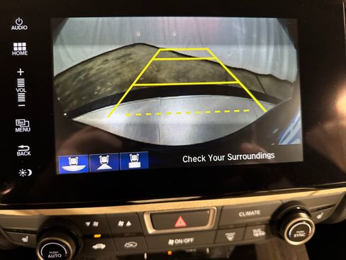 Used 2018 Honda Clarity Touring image 26