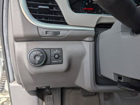Used 2014 Chevrolet Traverse LT w/ LPO, 'HIT The Road' Package FWD image 27