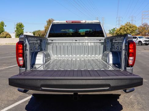 New 2026 GMC Sierra 1500 SLE AWD/4WD image 10