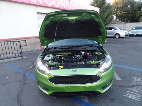 Used 2018 Ford Focus SEL image 13