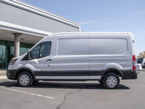 Used 2023 Ford E-Transit Medium Roof w/ Interior Upgrade Package image 4