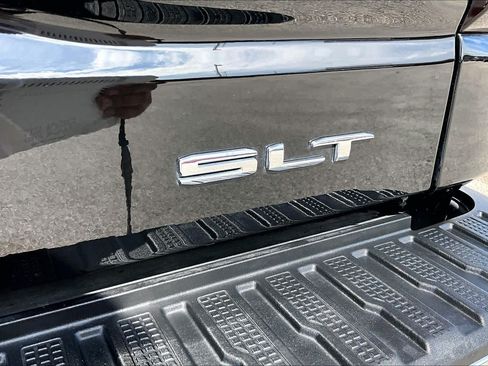 Used 2023 GMC Sierra 1500 SLT RWD image 10