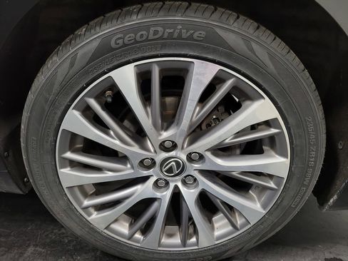 Used 2021 Lexus ES 350 w/ Premium Package image 10