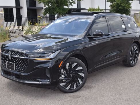 New 2026 Lincoln Nautilus Reserve AWD/4WD image 12