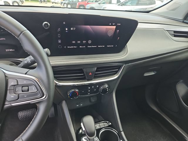 Used 2025 Buick Encore GX Preferred FWD image 11
