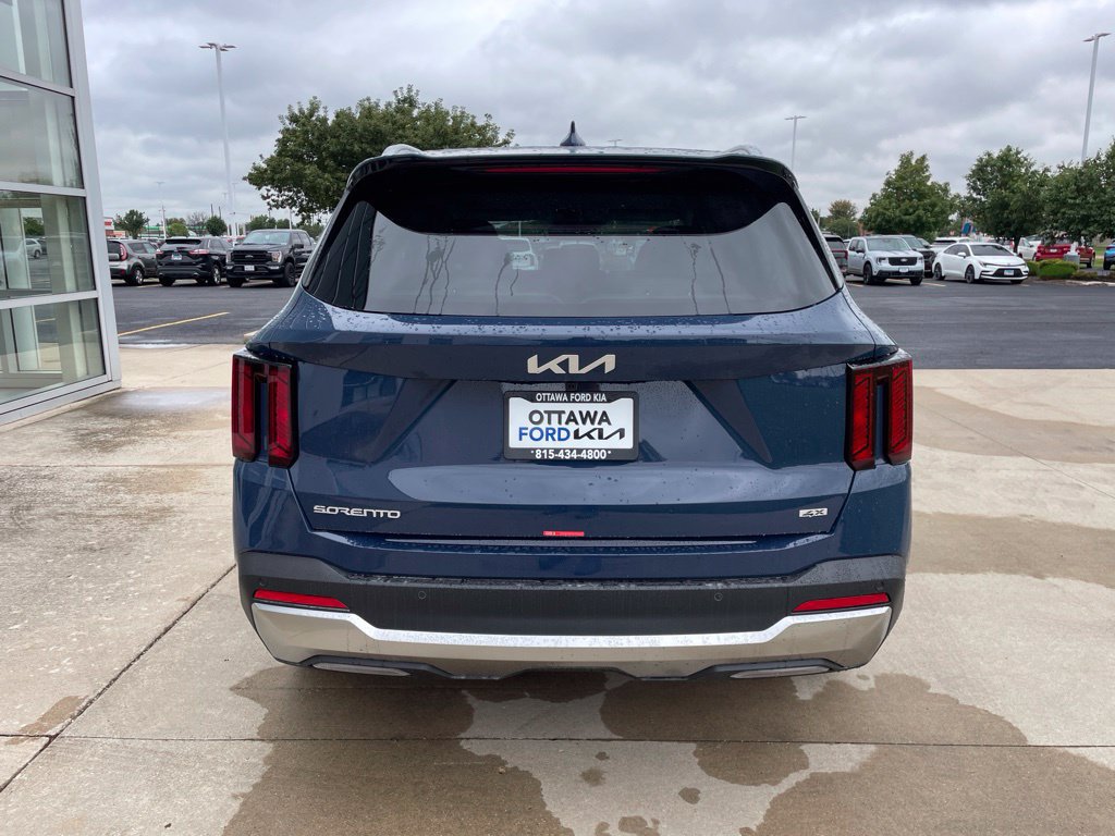 New 2026 Kia Sorento S AWD/4WD image 6