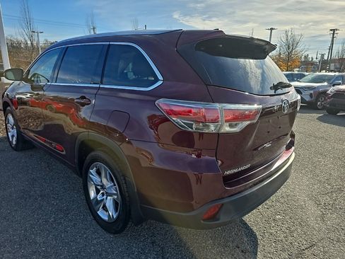 Used 2016 Toyota Highlander Limited Platinum image 4