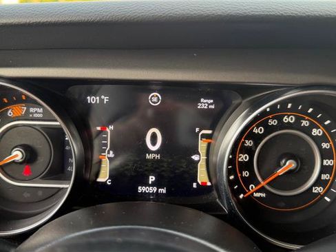 Used 2021 Jeep Wrangler Unlimited Sport AWD/4WD image 26