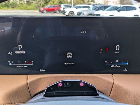 New 2026 Nissan Armada SL w/ Captain's Chari Seat Package image 20