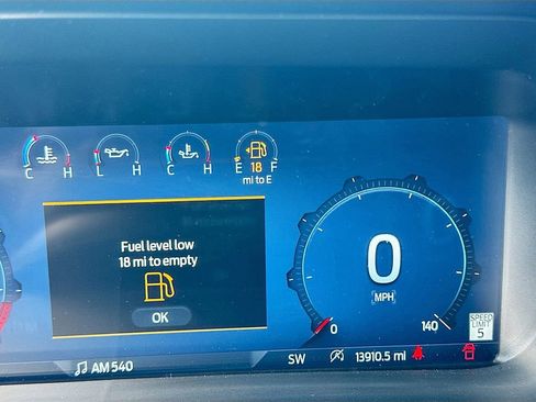 Used 2025 Ford F150 Raptor AWD/4WD image 15