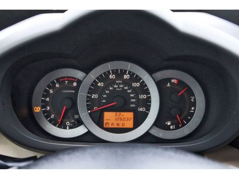 Used 2012 Toyota RAV4 Base w/ Value Pkg image 16