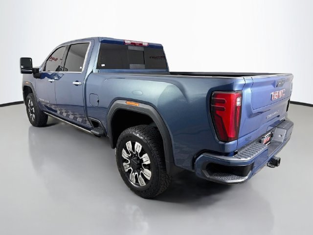 Used 2025 GMC Sierra 2500 Denali w/ Denali Reserve Package AWD/4WD image 5