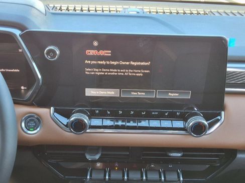 New 2026 GMC Canyon AT4 w/ AT4 Premium Package image 20