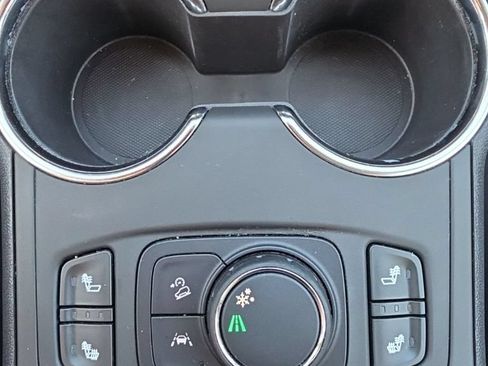 Certified 2023 GMC Terrain SLT w/ Infotainment Package II FWD image 29