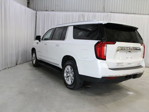 Used 2021 GMC Yukon XL SLT w/ SLT Premium Package AWD/4WD image 31