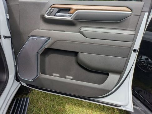 New 2026 Chevrolet Silverado 3500 High Country w/ Technology Package image 38