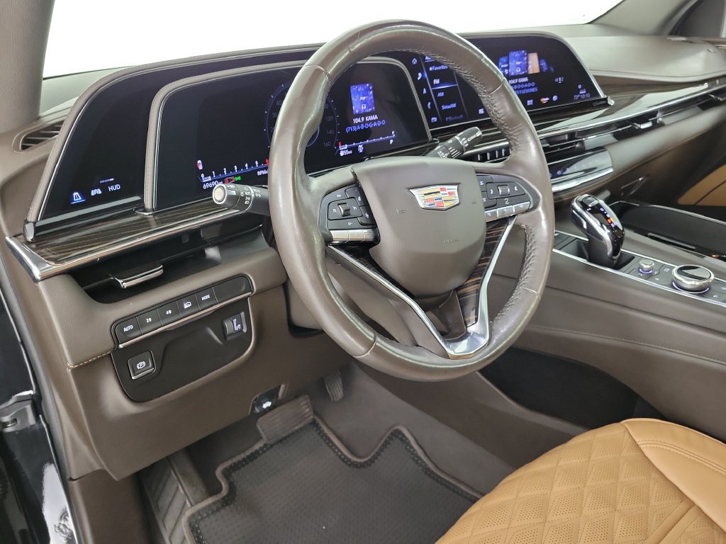 Used 2022 Cadillac Escalade Premium Luxury AWD/4WD image 20