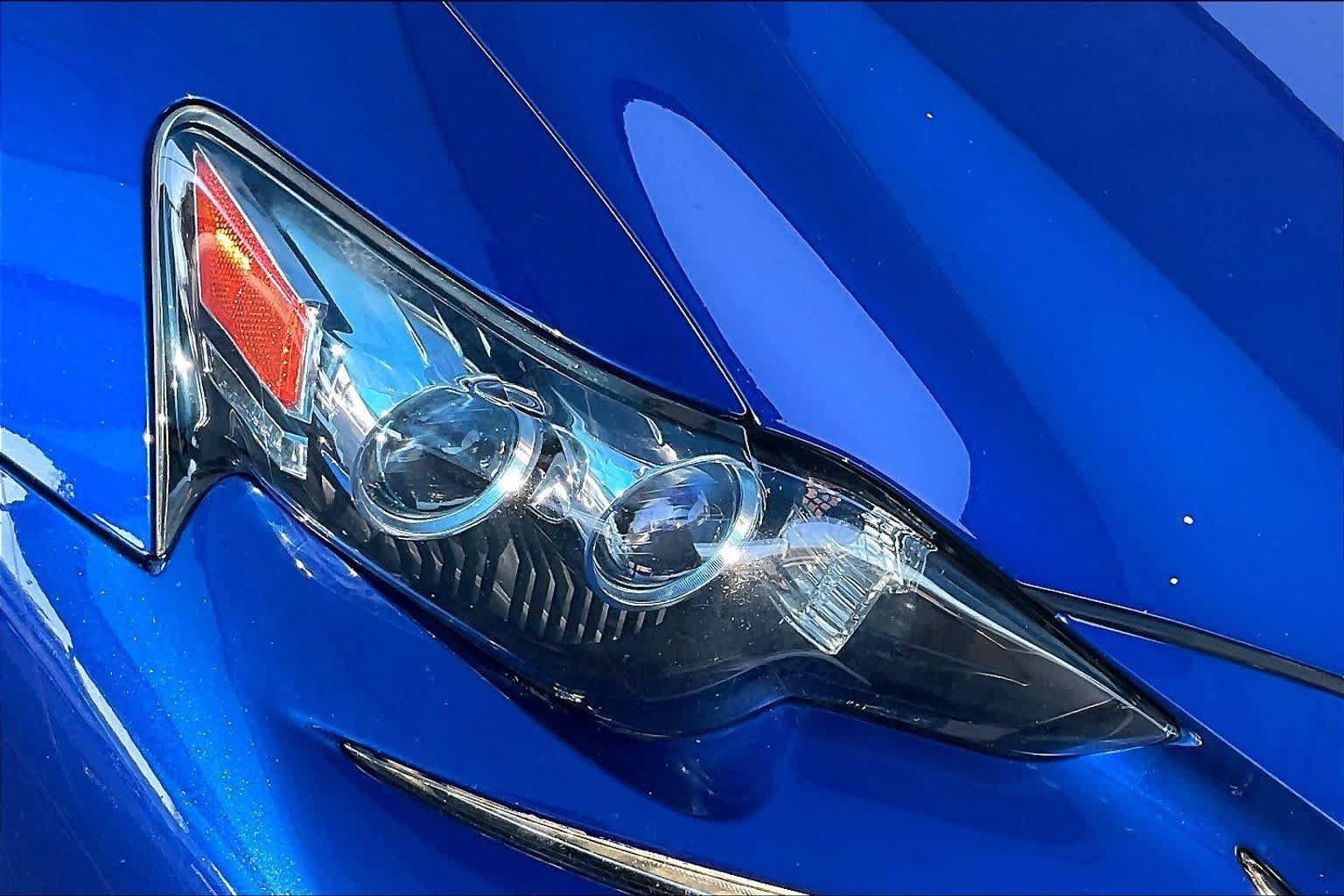 Used 2016 Lexus IS 200t RWD image 27