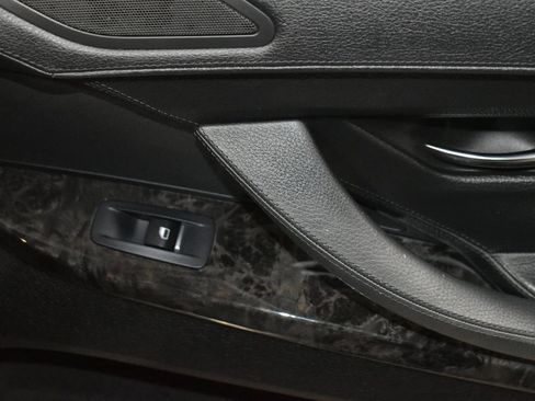 Used 2013 BMW 640i image 35