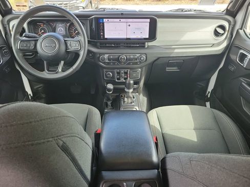 Used 2024 Jeep Wrangler Sport S image 20