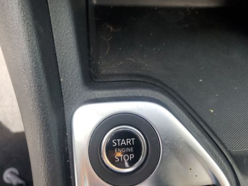 Used 2025 Nissan Sentra SV FWD image 21