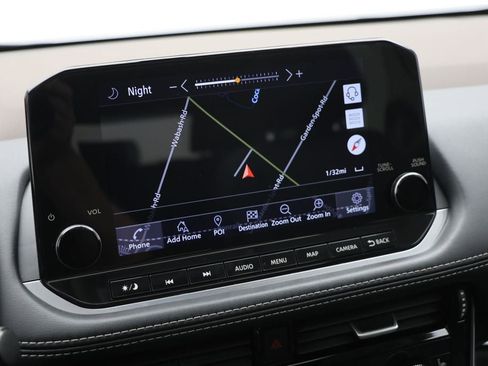 Used 2023 Nissan Rogue SL w/ SL Premium Package image 22