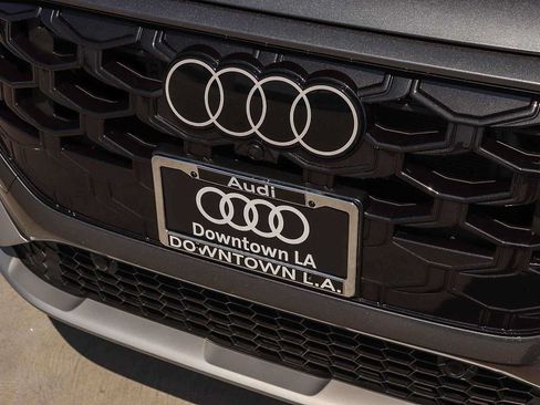 New 2026 Audi Q3 quattro 2.0T AWD/4WD image 8