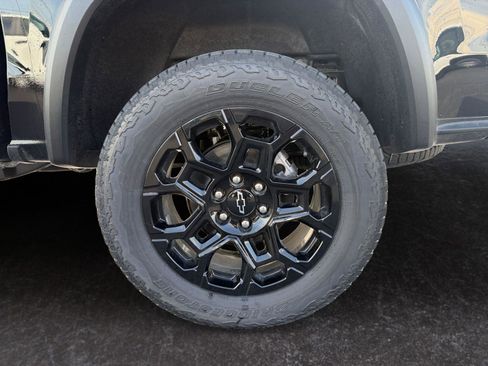 New 2026 Chevrolet Colorado Trail Boss AWD/4WD image 25