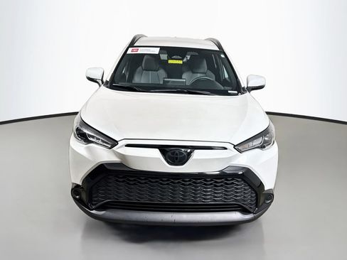 Certified 2024 Toyota Corolla Cross AWD Hybrid image 2