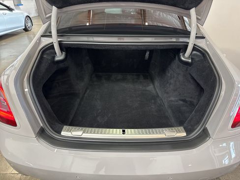 Used 2022 Rolls-Royce Ghost w/ Ghost Package AWD/4WD image 28