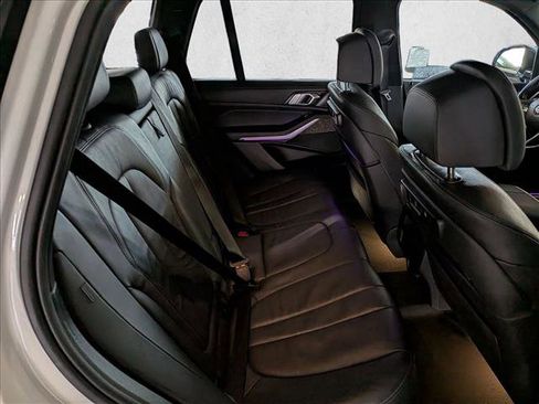 Used 2019 BMW X5 xDrive40i w/ Luxury Seating Package AWD/4WD image 20