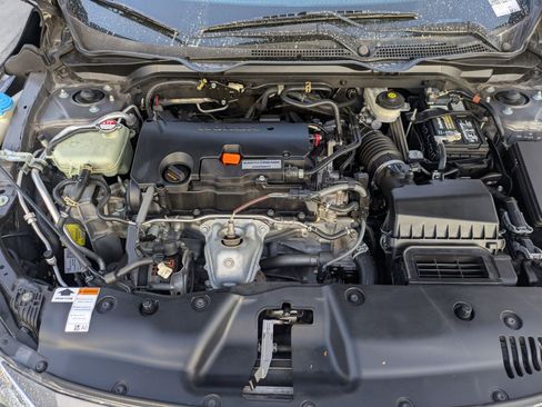 Used 2018 Honda Civic EX image 31